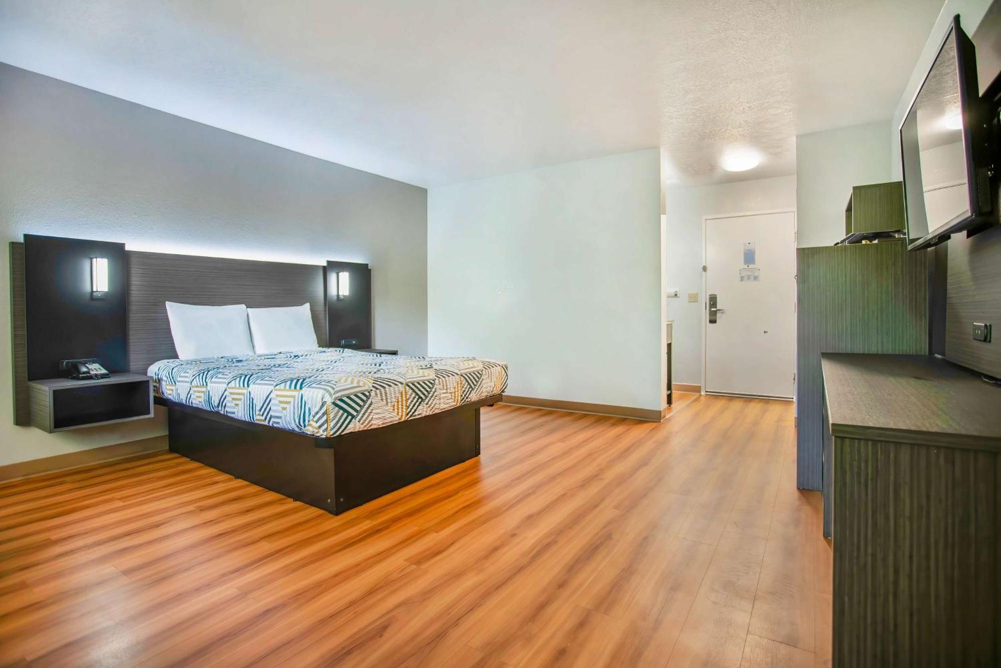 Motel 6-Gresham, Or - Portland Экстерьер фото